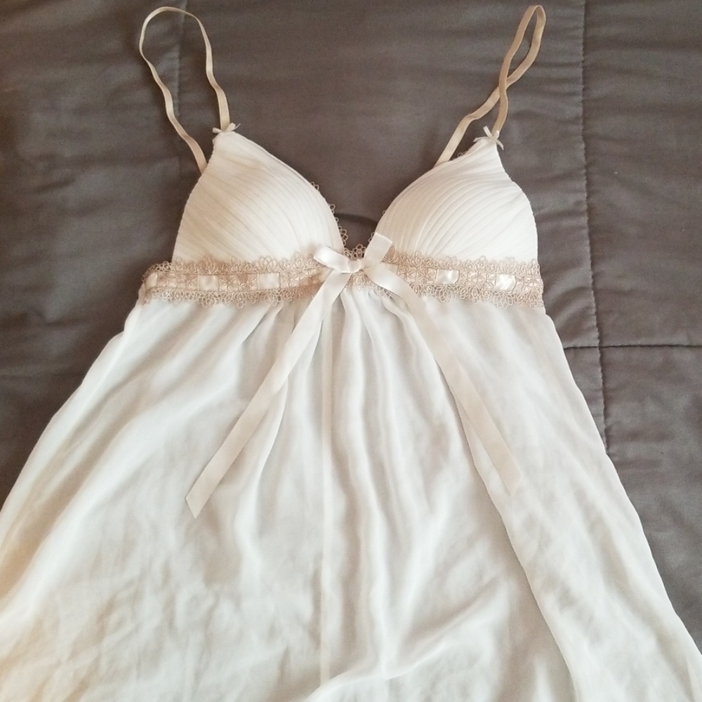 Linea Donatella Cream Colored Babydoll Lingerie Sm